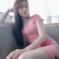 Hình Ảnh Cô Gái Vui Vẻ Tuyển Chọn Những Gương Mặt Nổi Bật Trong Thế Giới Thẩm Mỹ